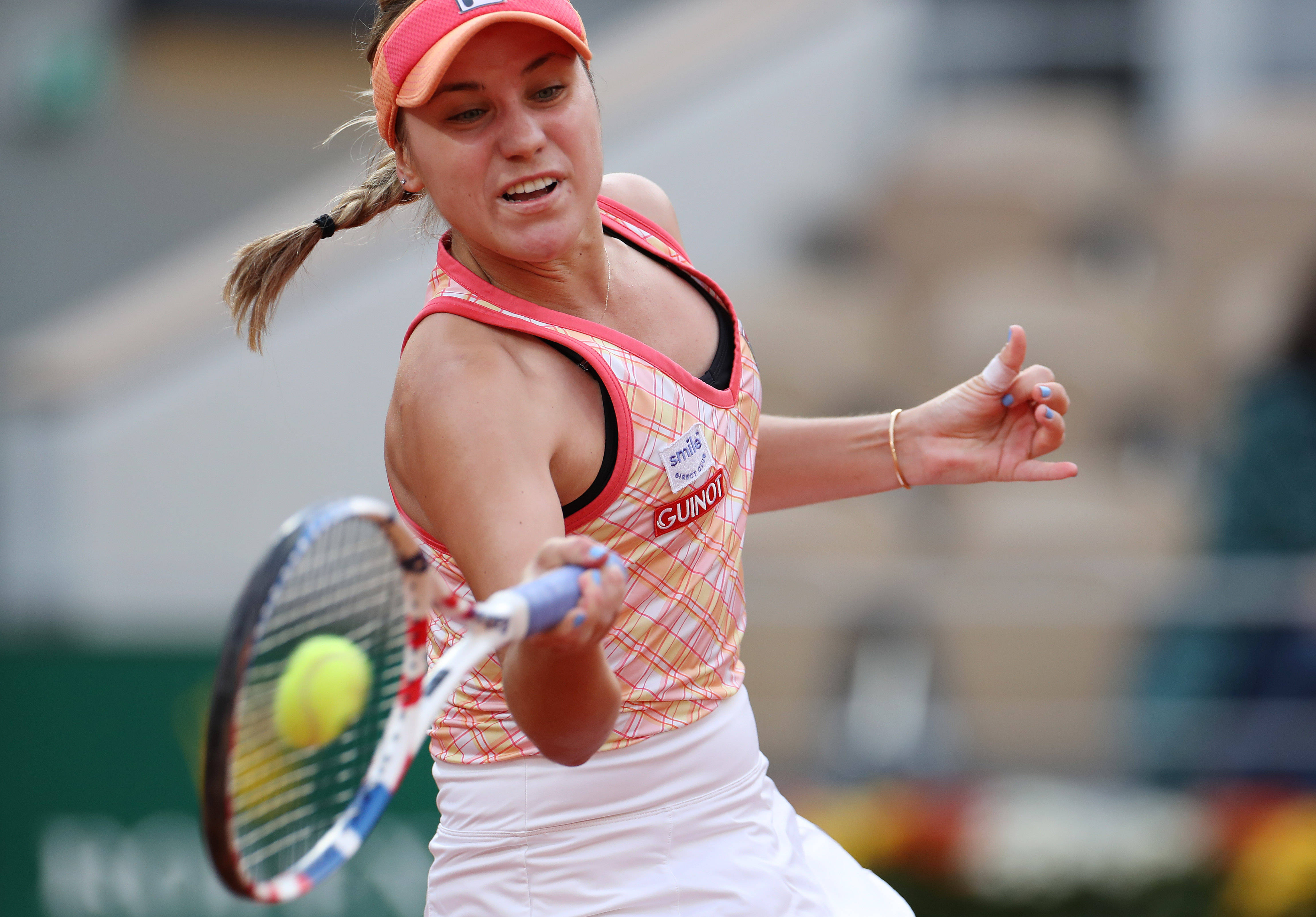 九游官网-科维托娃重返赛场,领先优势明显首场状态出色,FPX观众沸腾! 第1张 九游官网-科维托娃重返赛场,领先优势明显首场状态出色,FPX观众沸腾! 第1张